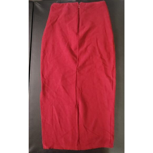 Blanc Red lace long sleeve crop top & skirt set 2 piece outfit size medium - Picture 6 of 9